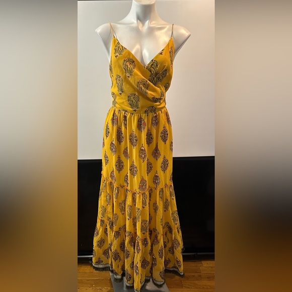 Babi Sachin Tiered Midi Dress - Picture 7 of 10